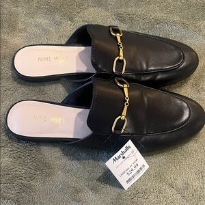 Nine West Black Mules with Gold Accents NWT size 9